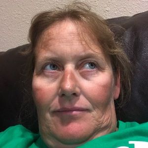 Meet your Posher, Cynthia